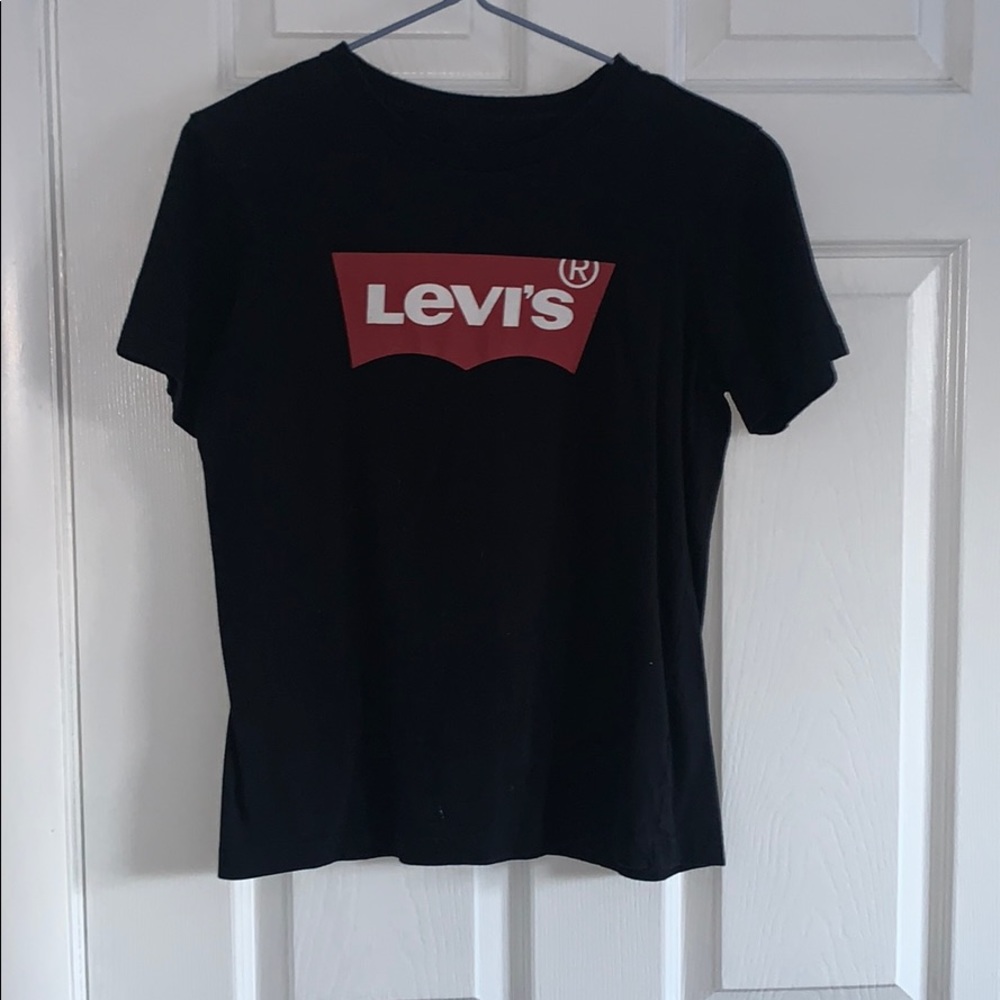Levi’s shirt